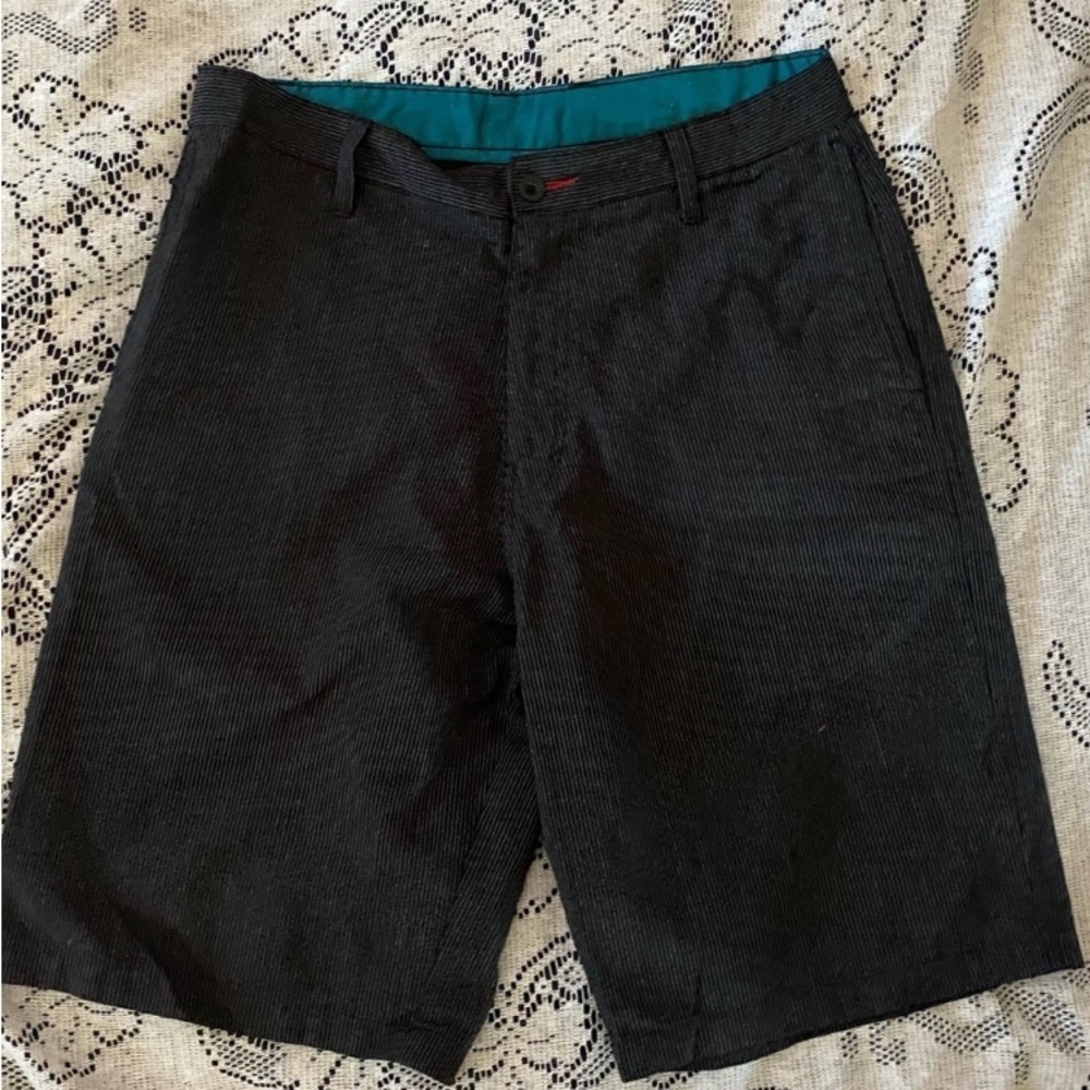 Burnside - GUC - Mens Large Shorts